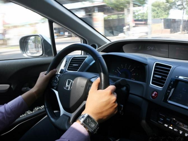 Học Lái Xe Ô Tô Vĩnh Hưng Long An