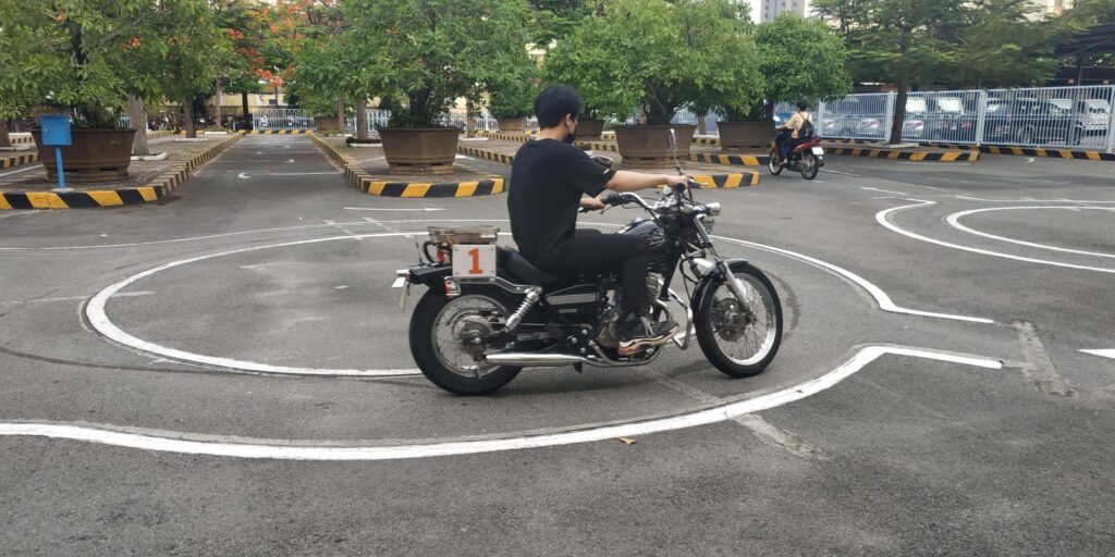 Hướng Dẫn Thi bằng Lái Xe Mô Tô A2 HCM