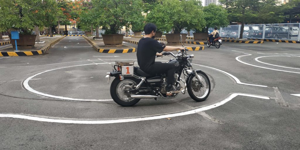 Thi bằng lái xe a2 quận 1